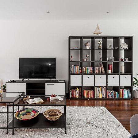 Joivy Sleek House Balcony & 2 Terraces In Porto Apartment Maia  Bagian luar foto
