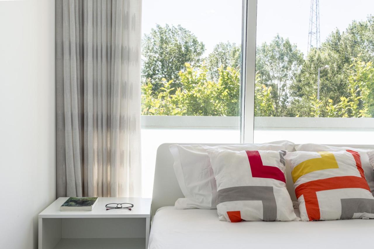Joivy Sleek House Balcony & 2 Terraces In Porto Apartment Maia  Bagian luar foto